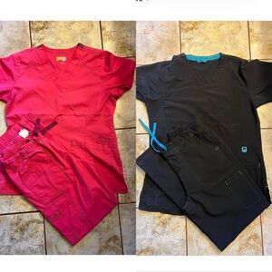 Scrub Bundle. 2 sets. Women’s. Small.